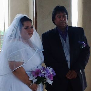 Meet your Posher, Flora