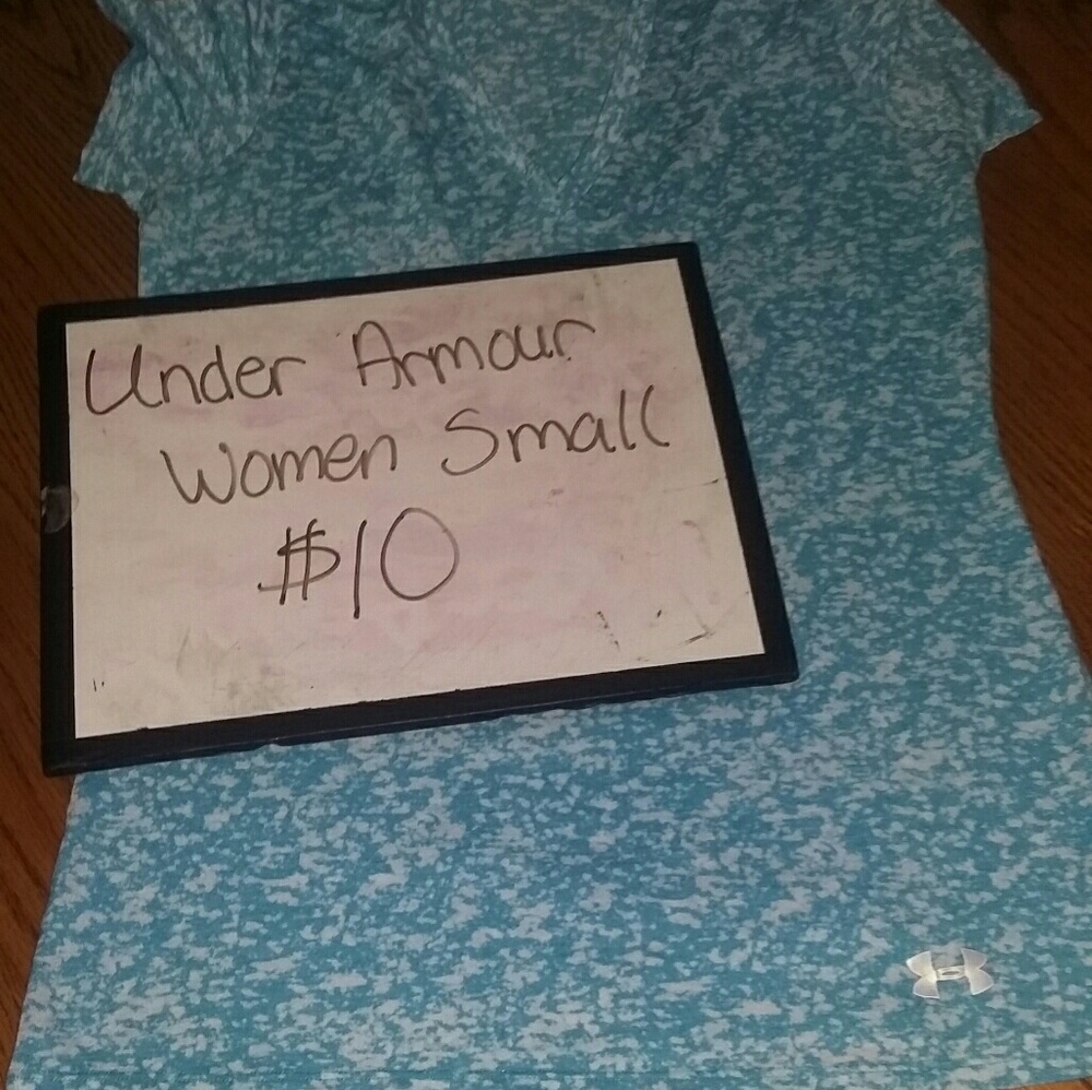 Under armour women small