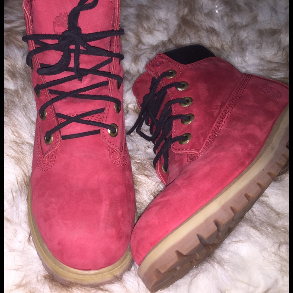 red timberlands - Picture 3 of 4