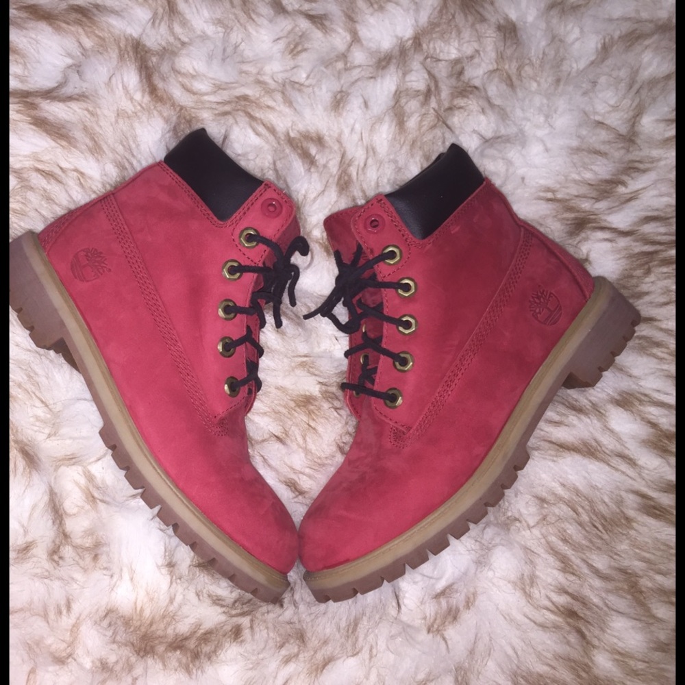 red timberlands - Picture 4 of 4