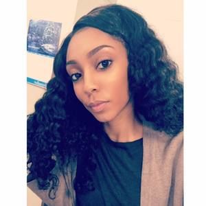 Meet your Posher, Monique