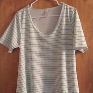 LulaRoe Perfect T Size L