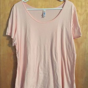 LulaRoe Classic T 2XL