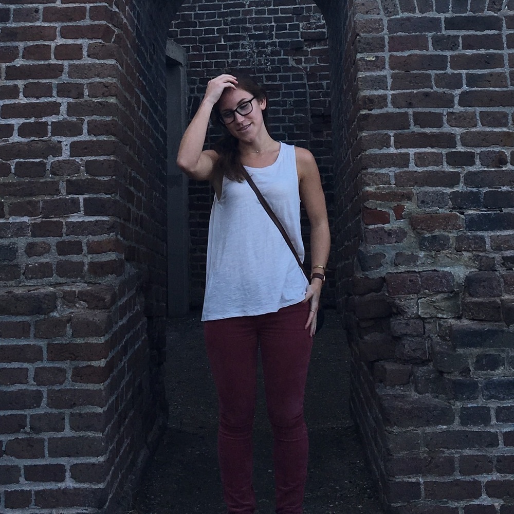 Meet your Posher, Laura