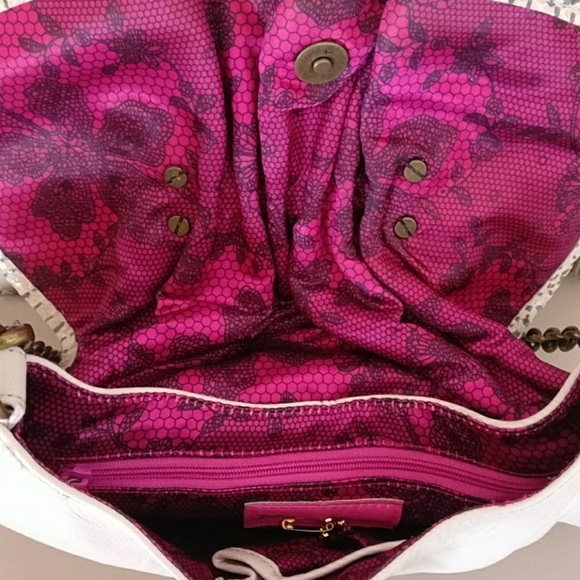 Betsey Johnson clutch - Picture 2 of 3