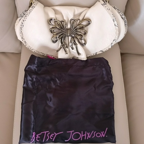 Betsey Johnson clutch - Picture 3 of 3