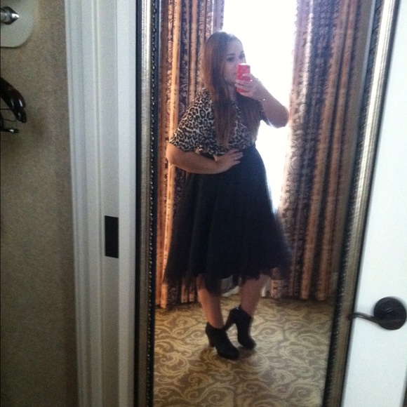 Meet Mad - Picture 2 of 4