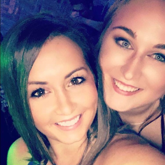 Meet Mad - Picture 3 of 4