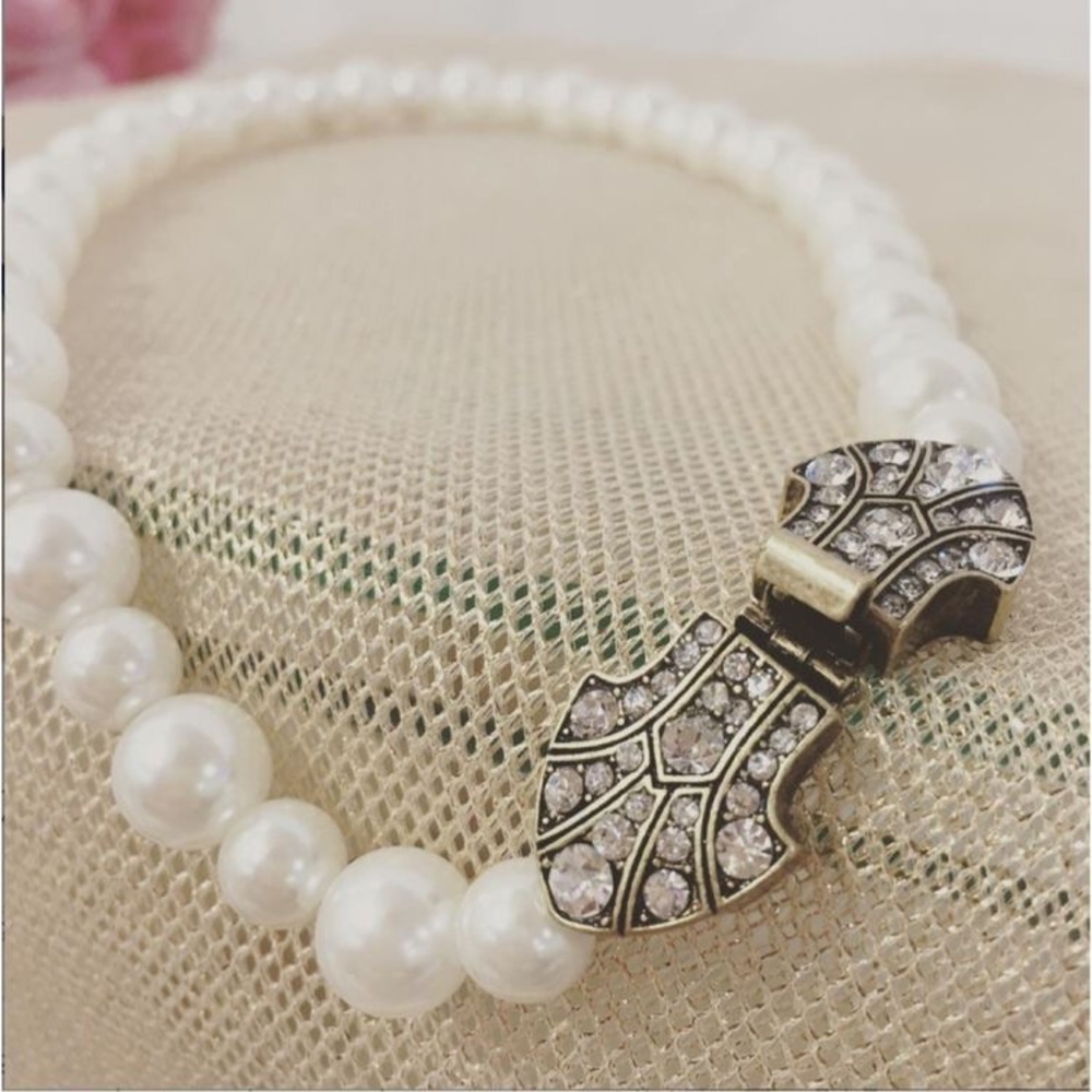Chloe and Isabel Heirloom Pearl Deco Necklace