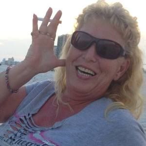 Meet your Posher, Tracy