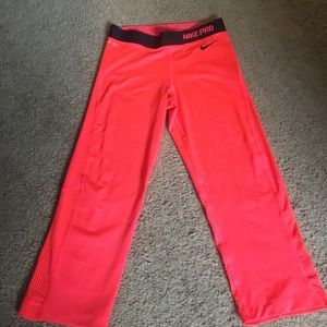 Nike Pro Capri