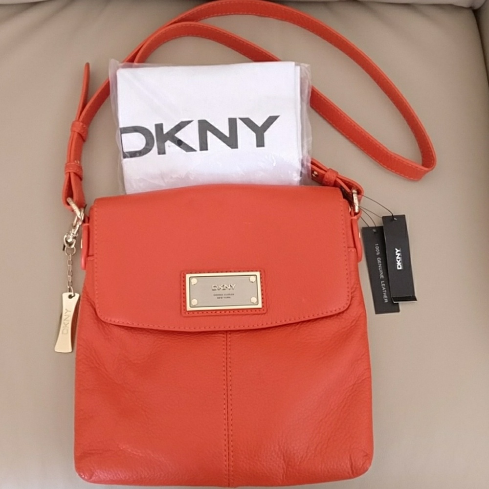 DKNY 100% Leather Crossbody Bag