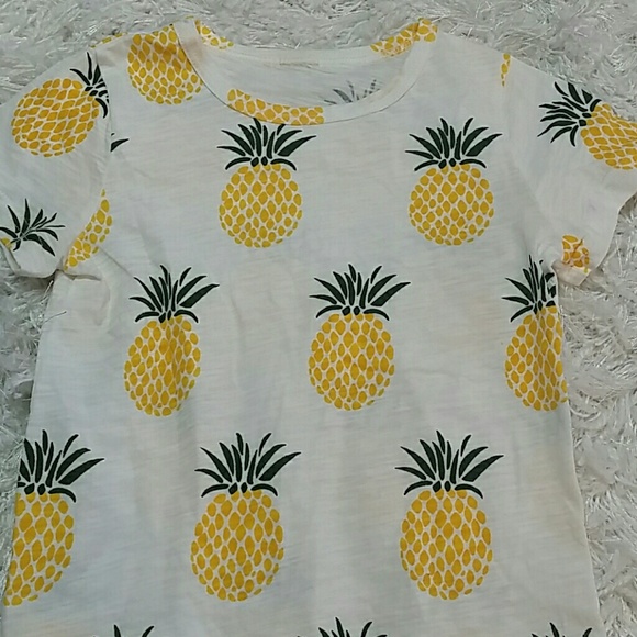 🌹LAST ONE 🌹Pineapples Tee. Kids - Picture 4 of 4
