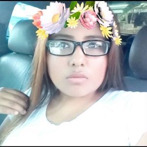 Meet your Posher, Jasmin