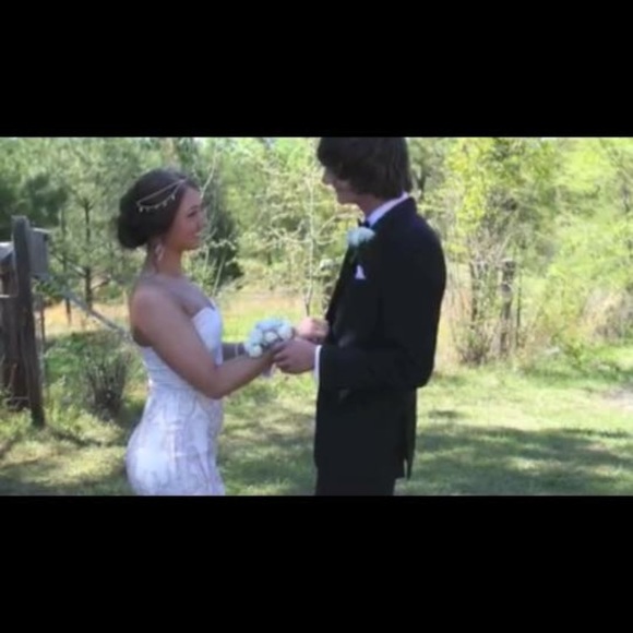 Prom Dress! - Picture 4 of 5