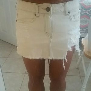 American Eagle destructed mini skirt