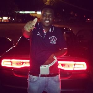 Meet your Posher, Devin