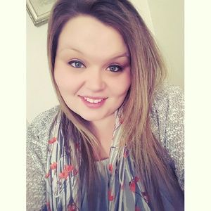 Meet your Posher, Brooke