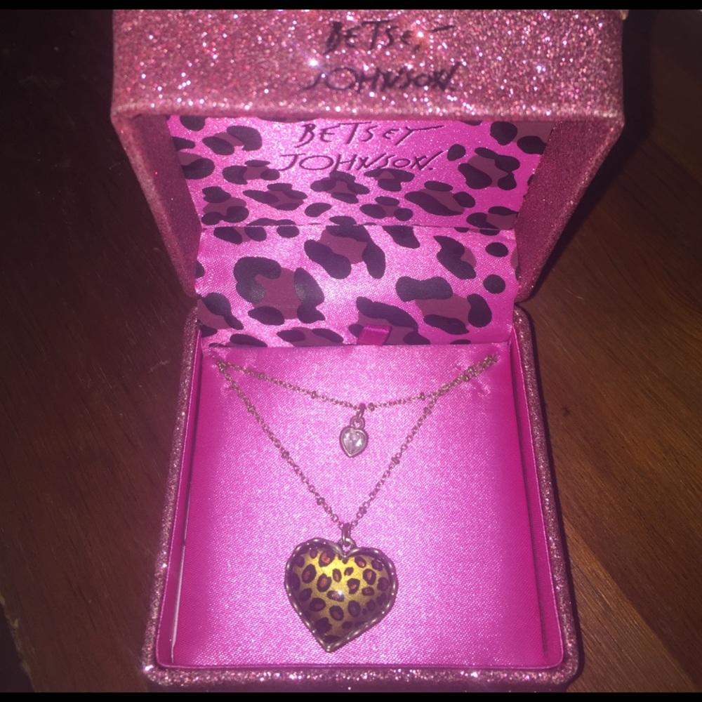 Betsey Johnson necklace
