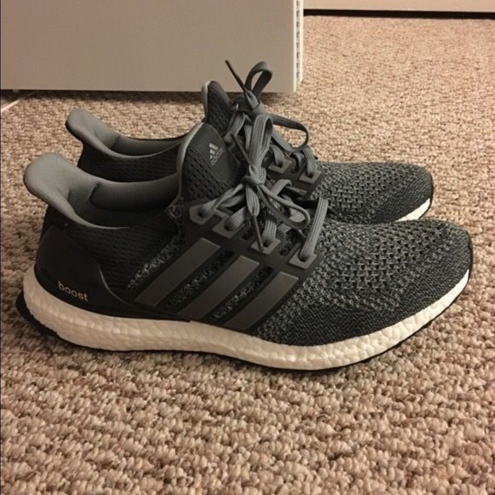 Adidas ultra Boost 9 1/2