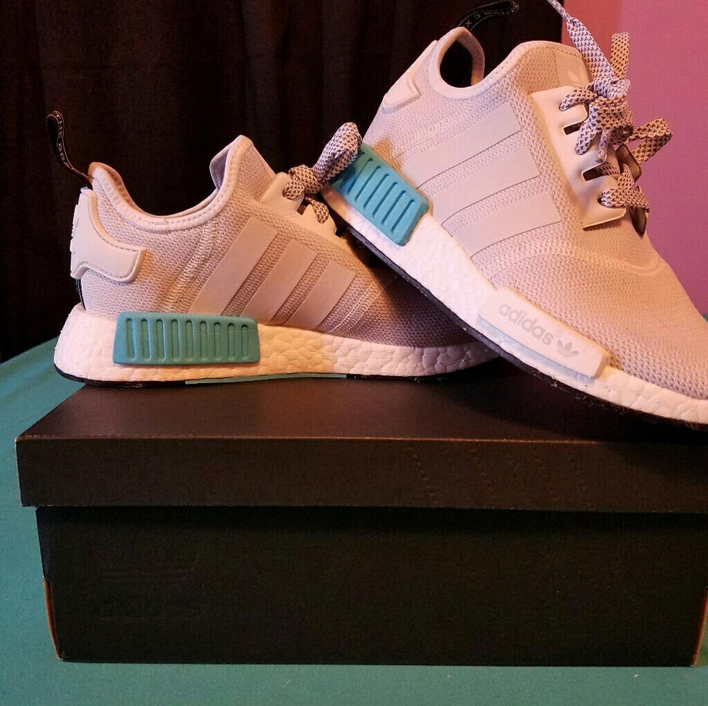 NMD R1