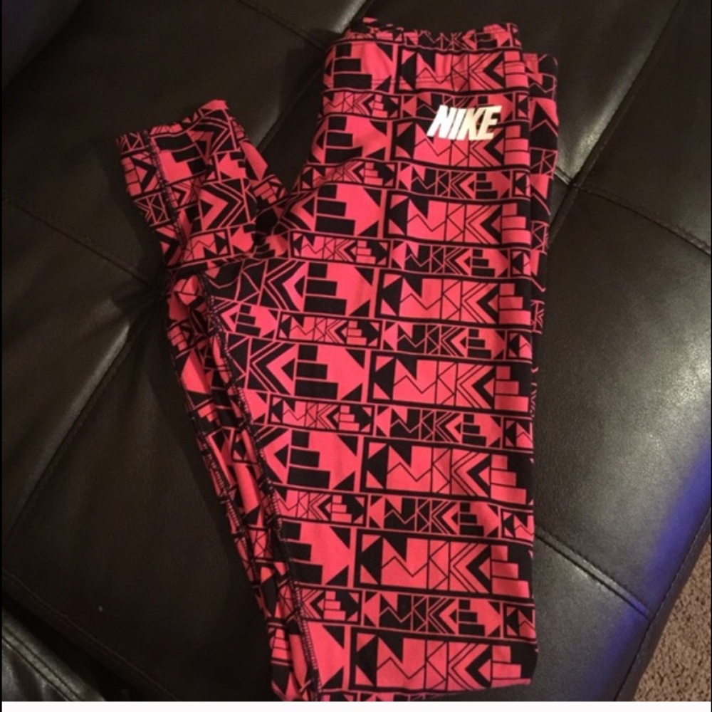 Nike leggings work out pants full length.