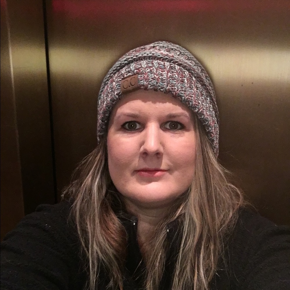 Meet your Posher, Kambrie