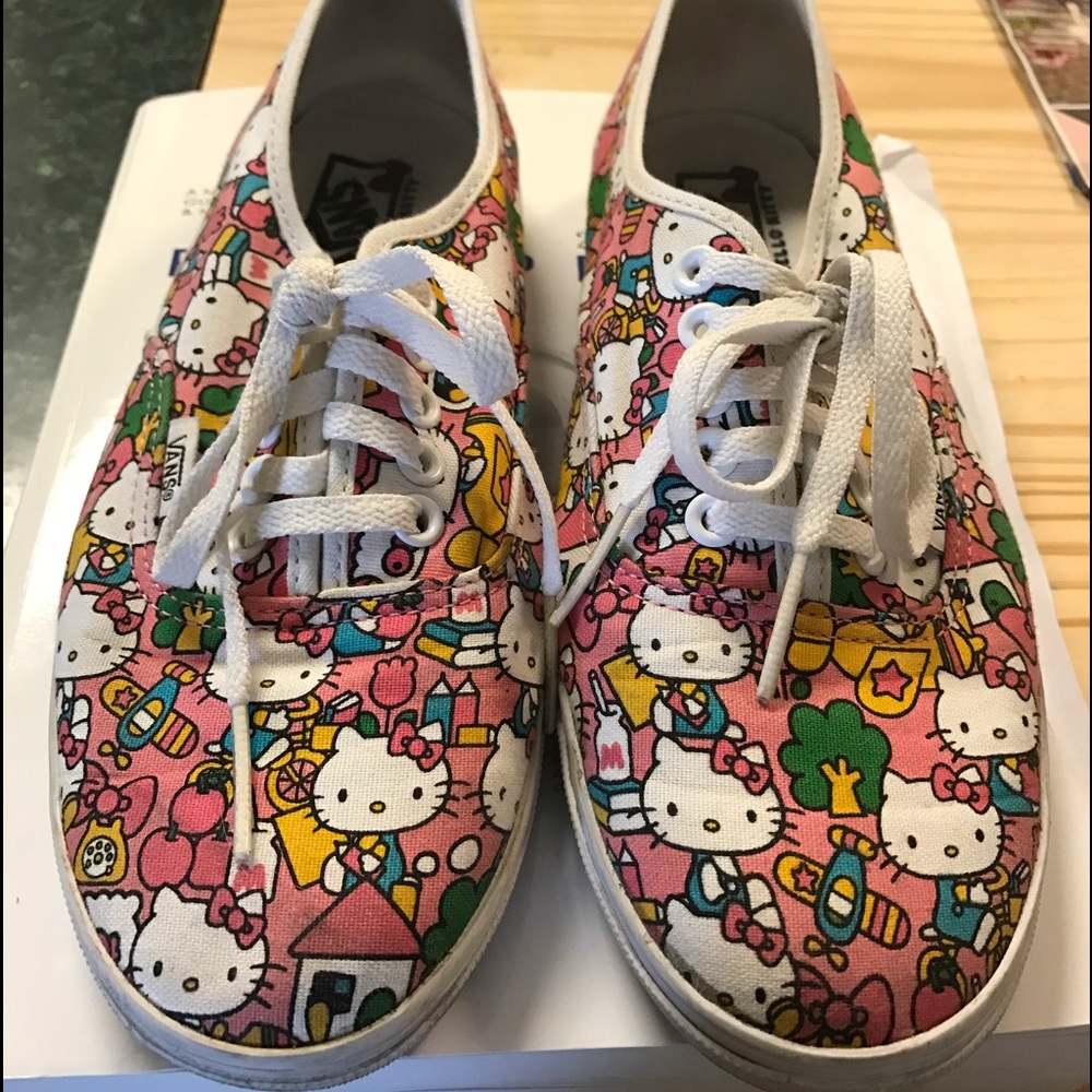 Hello kitty pink vans