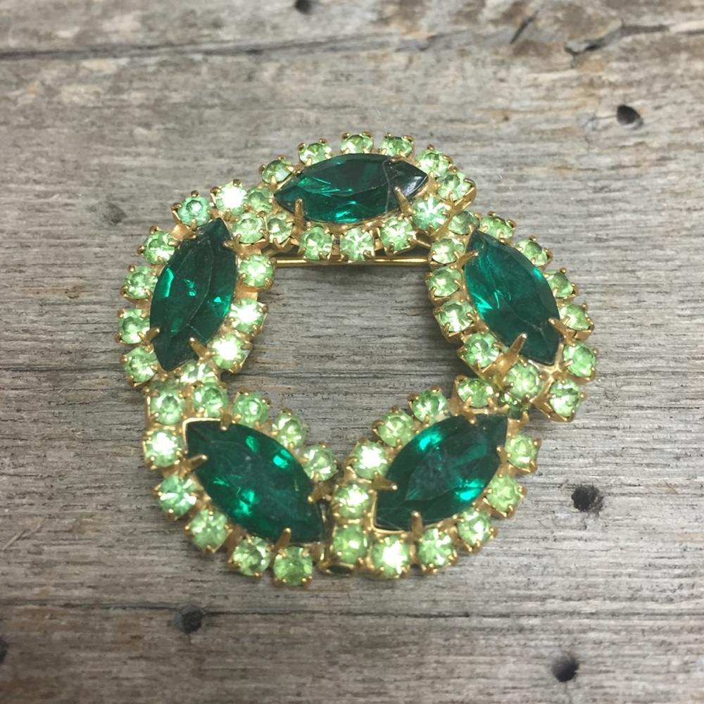 Vintage Emerald Brooch