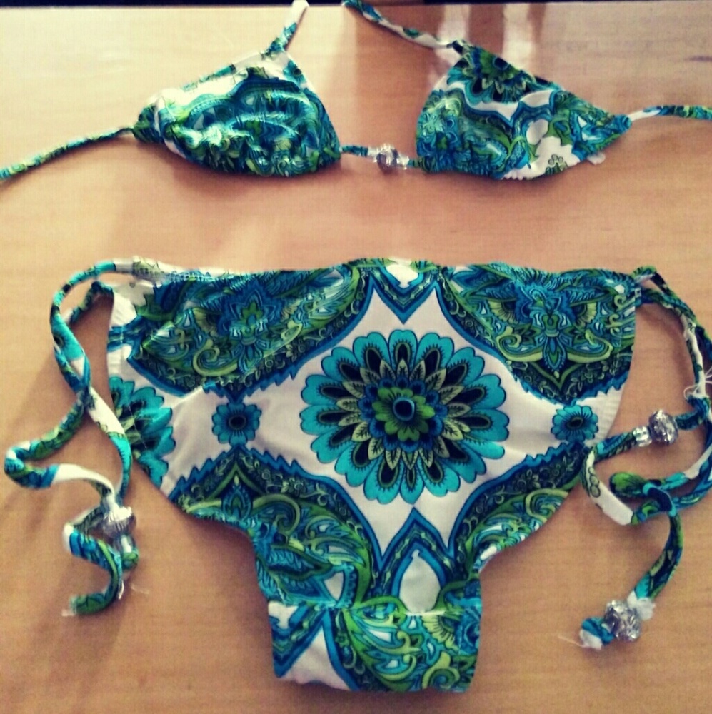 Bikini top and bottom