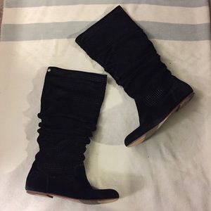 UGG Shoes - UGG "Abilene" BLACK SUEDE BOOTS UGG Shoes - UGG "Abilene" BLACK SUEDE BOOTS