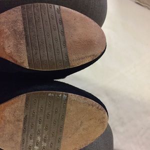UGG Shoes - UGG "Abilene" BLACK SUEDE BOOTS UGG Shoes - UGG "Abilene" BLACK SUEDE BOOTS