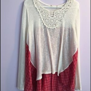 Altar'd state top
