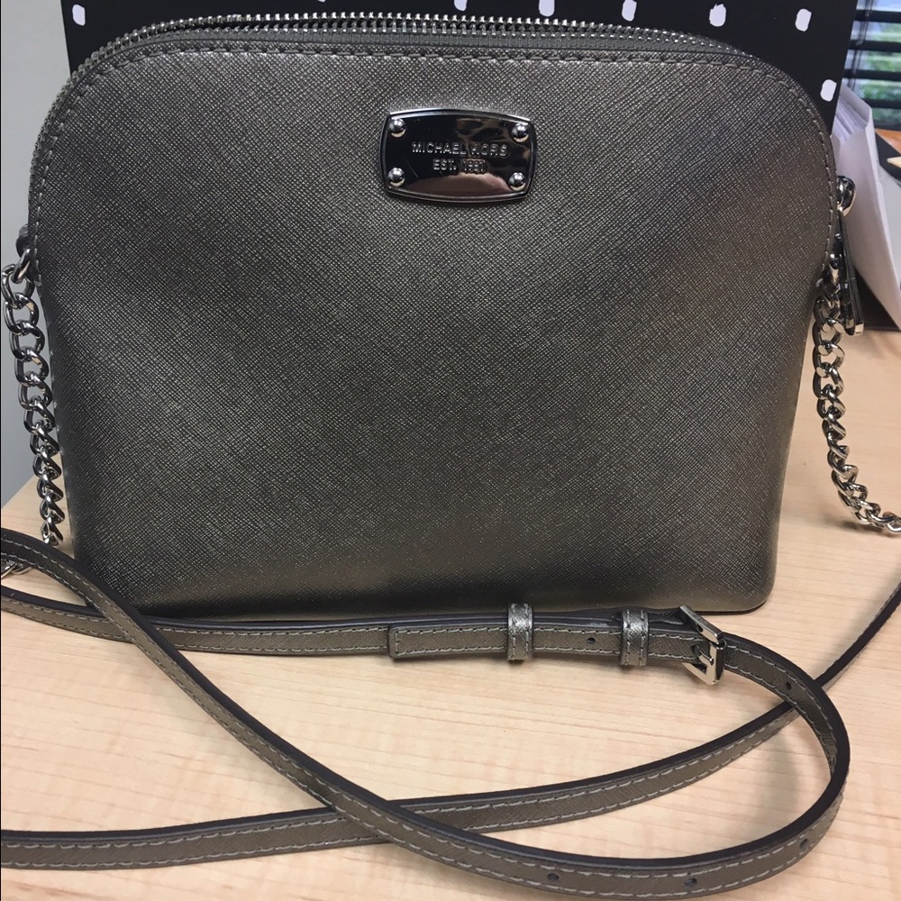 Michael Kors Cindy Crossbody Bag