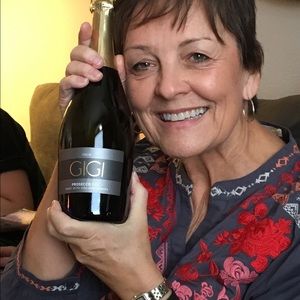 Meet your Posher, Diane