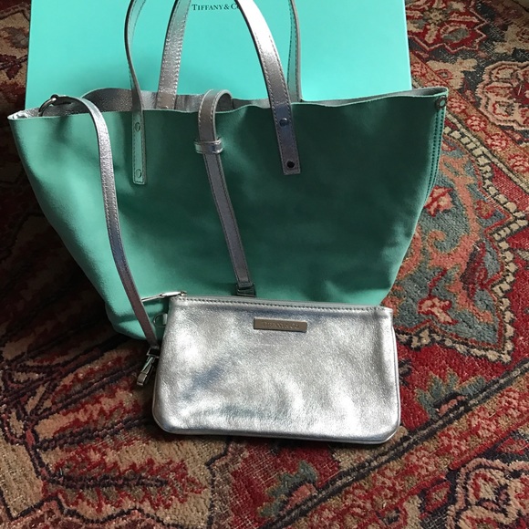 Handbag - Picture 3 of 7