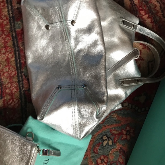 Handbag - Picture 5 of 7