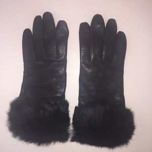 black leather furry gloves size 7