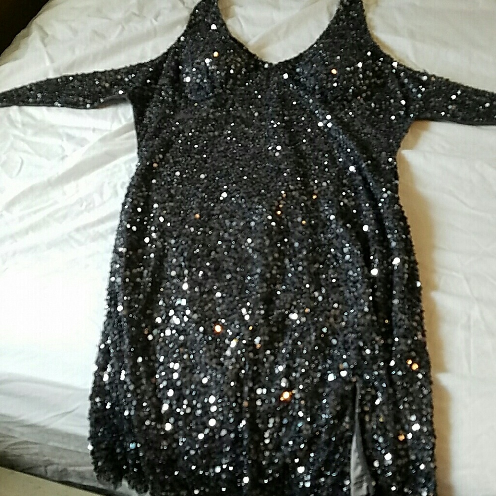 Sequined cocktail mini