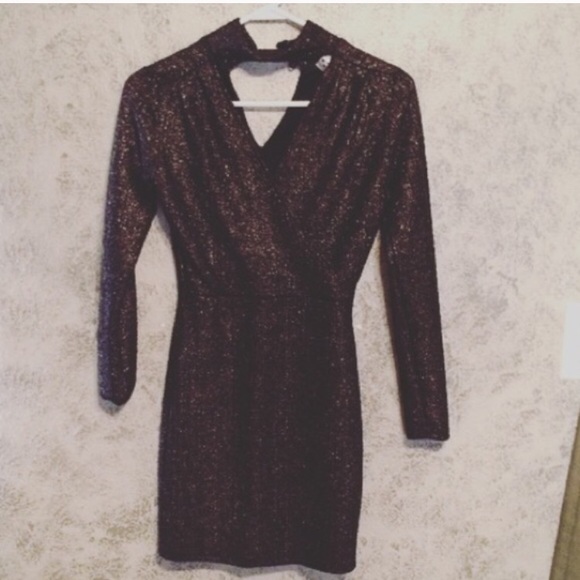 Black and Gold shimmer chocker dress - Picture 1 of 2