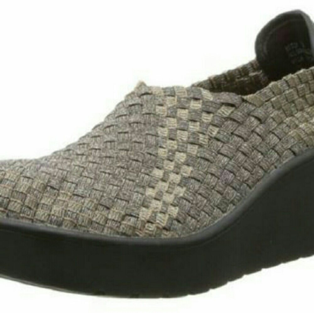STEVEN by Steve Madden Betsi Wedge 9M