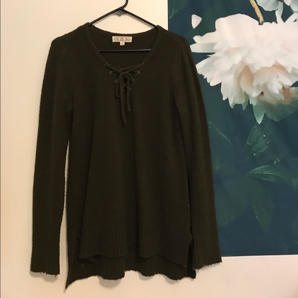 Lace-up Hunter Green Sweater