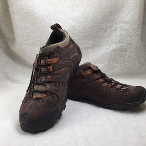 Merrell arc stretch shoes size 7.5