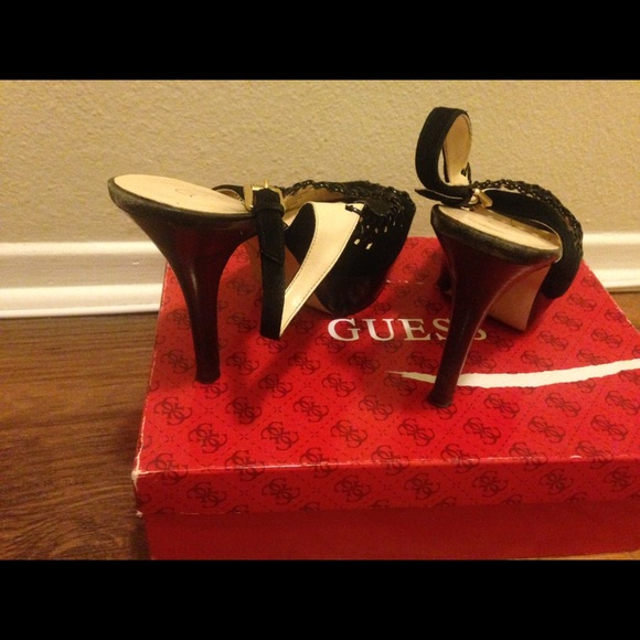 Guess Suede Heels - Picture 3 of 4