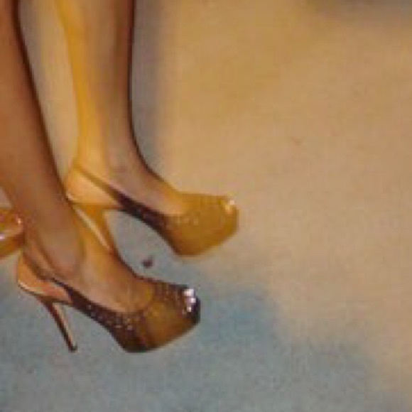 Guess Suede Heels - Picture 2 of 4