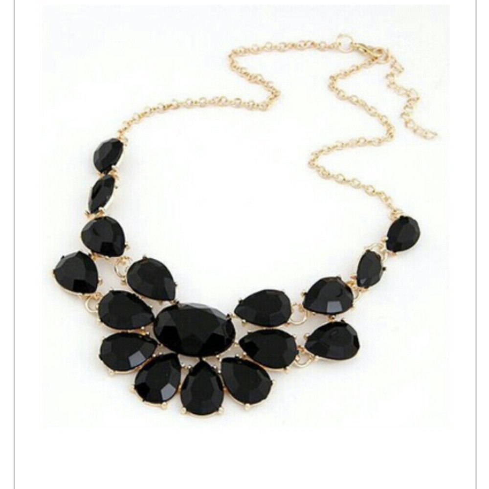 Last One!! Black Statement Necklace! - Picture 2 of 2