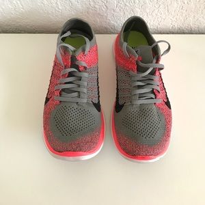 Nike 4.0 flyknit shoes