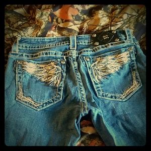 Miss me walking shorts size 29