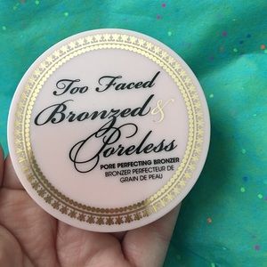 Too Faced Bronzed and Poreless Bronzer