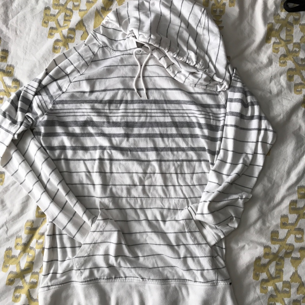 Hoodie Lightweight Sweater - Size Large